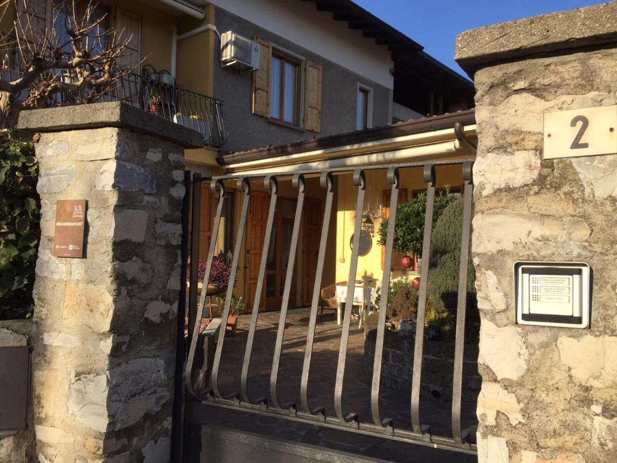 B&B Da Giusy Corte Franca Exterior foto